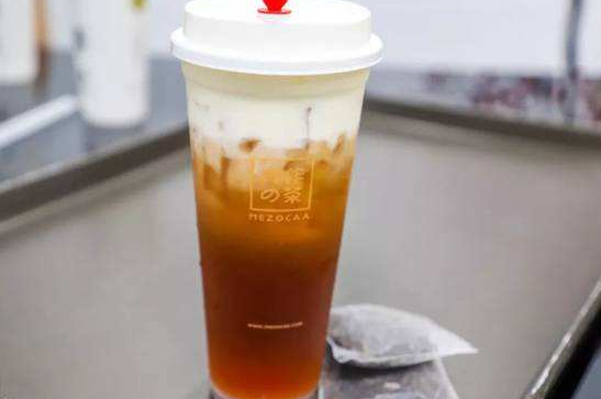 体重不会因为少喝一杯奶茶而减轻，但是快乐会